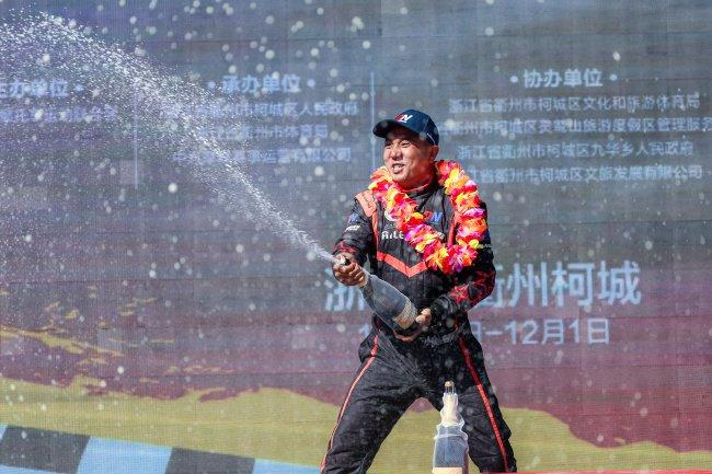 2024COC中国场地越野冠军赛  杨恩东获UTV改装组年度第二名  