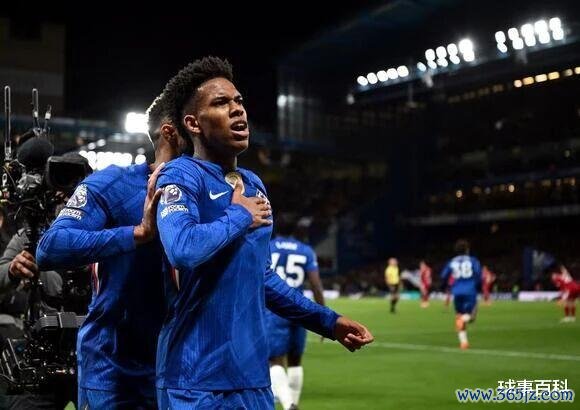 8次对抗成功, 6项数据排全场第1: 切尔西队长比凯塞多还耀眼 8次对抗成功, 6项数据排全场第1: 切尔西队长比凯塞多还耀眼