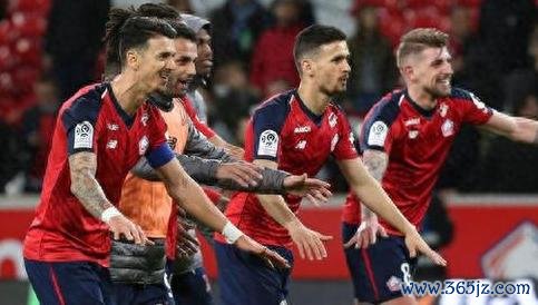 版权卖不动, 法甲自己搞转播了! 版权卖不动, 法甲自己搞转播了!