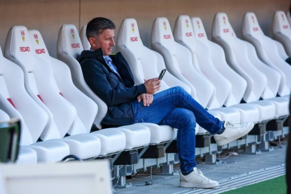 德天空:门兴与前奥格斯堡总监尤伦迪奇接触,但施罗德仍是首选 德天空:门兴与前奥格斯堡总监尤伦迪奇接触,但施罗德仍是首选