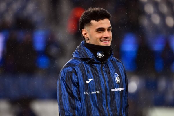 迪马济奥:亚特兰大前锋斯卡马卡参加全队合练,周末意甲有望复出 迪马济奥:亚特兰大前锋斯卡马卡参加全队合练,周末意甲有望复出