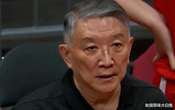 央视直播中国女篮VS尤文图特G2, 宫鲁鸣仍重用李缘, 张子宇引争议