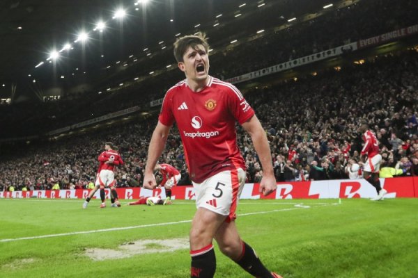 马奎尔:这可能是我最后一次为曼联在安菲尔德踢球,取胜非常重要 马奎尔:这可能是我最后一次为曼联在安菲尔德踢球,取胜非常重要