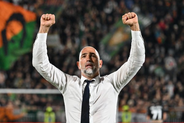 莫雷托: 图多尔的100万欧解约条款已经移除, 他在尤文年薪300万欧 莫雷托: 图多尔的100万欧解约条款已经移除, 他在尤文年薪300万欧