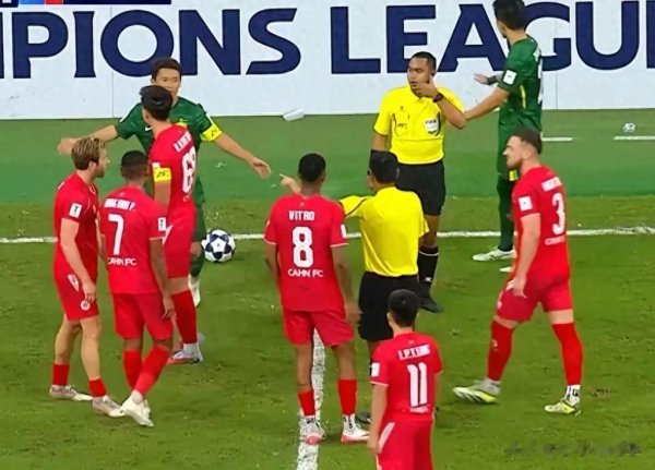 必须继续降薪, 再不降薪中国古代足球 的底裤都要输没了 必须继续降薪, 再不降薪中国古代足球 的底裤都要输没了