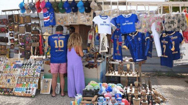 佛得角＂入世＂密码丨＂归化+留洋＂做到极致 海外佛得角裔球员是关键