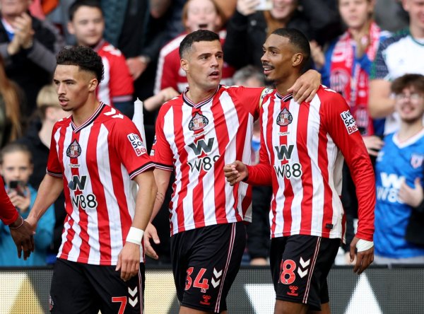 客场绝杀切尔西!伊西多:这场胜利并不让我意外,胜利献给球迷 客场绝杀切尔西!伊西多:这场胜利并不让我意外,胜利献给球迷