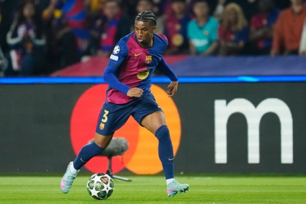 锋线人手不足!塞尔电台:弗里克在练习 中让巴尔德踢左翼锋 锋线人手不足!塞尔电台:弗里克在练习 中让巴尔德踢左翼锋