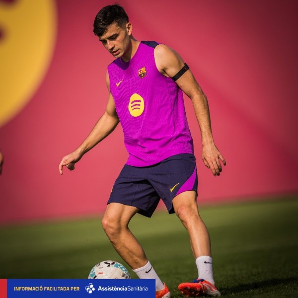 伤了一整套主力😩巴萨伤员:佩德里、莱万、拉菲、奥尔莫...... 伤了一整套主力😩巴萨伤员:佩德里、莱万、拉菲、奥尔莫......