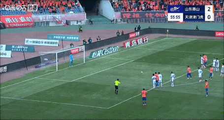 简单的不进!瓦科本赛季两粒点球全部罚失,但25球领跑中超射手榜 简单的不进!瓦科本赛季两粒点球全部罚失,但25球领跑中超射手榜