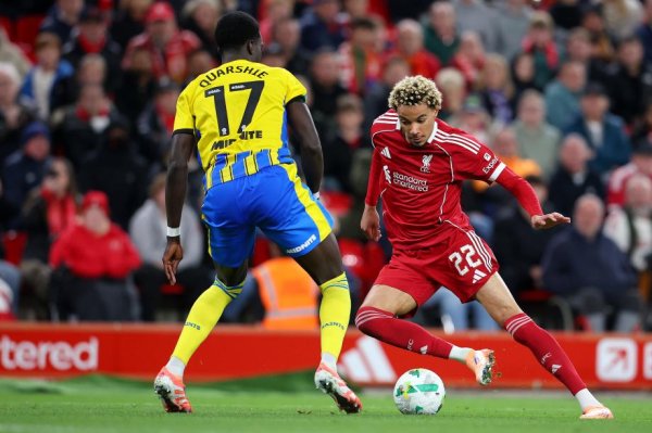 英联杯-伊萨克首球埃基蒂克致胜球 利物浦2-1晋级下一轮 英联杯-伊萨克首球埃基蒂克致胜球 利物浦2-1晋级下一轮