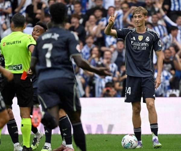 姆巴佩传射建功, 赫伊森染红, 居莱尔破门, 皇马四连胜开局+领跑 姆巴佩传射建功, 赫伊森染红, 居莱尔破门, 皇马四连胜开局+领跑