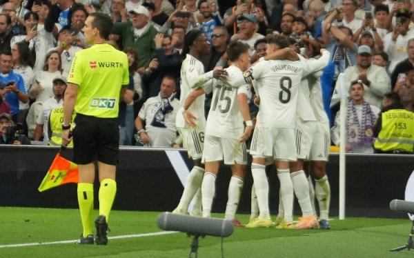 马卡:皇马本赛季将首次面临不足三天休息,客战毕巴仅间隔70小时 马卡:皇马本赛季将首次面临不足三天休息,客战毕巴仅间隔70小时